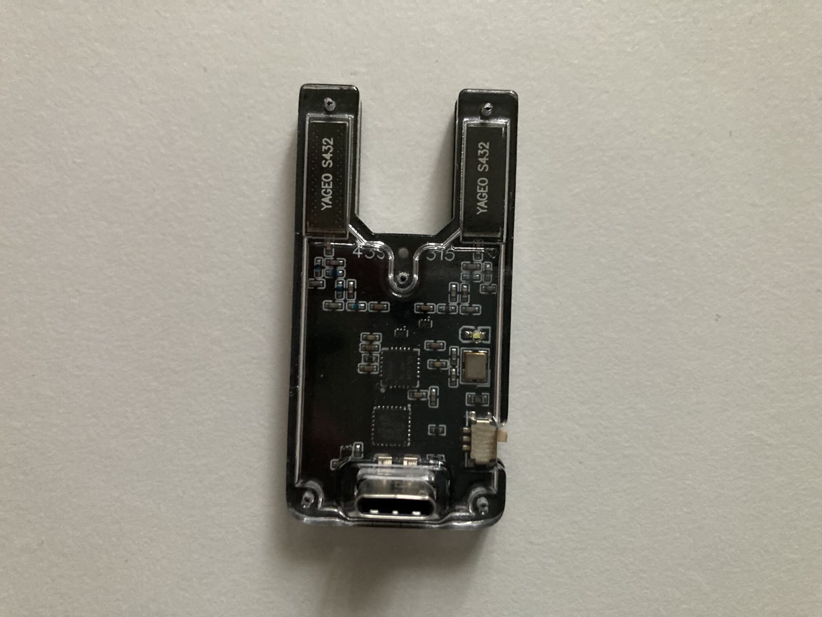 The board in its case, front on